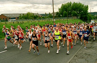 Lots of people running in a race. 