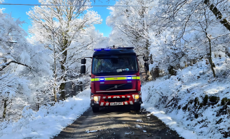 Fire appliance in the snow