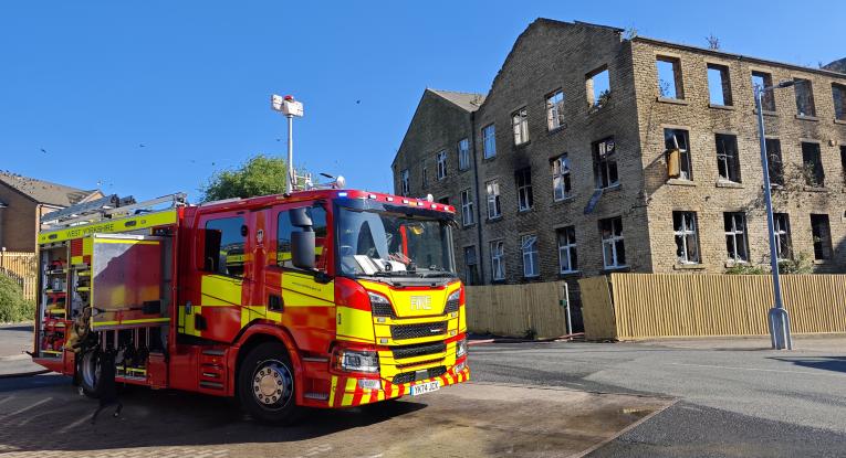 Barkerend mill fire